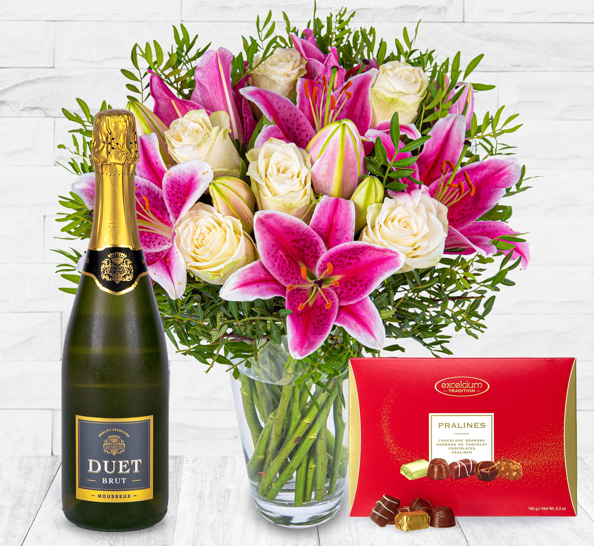 Classic Roses and Lilies Deluxe Gift