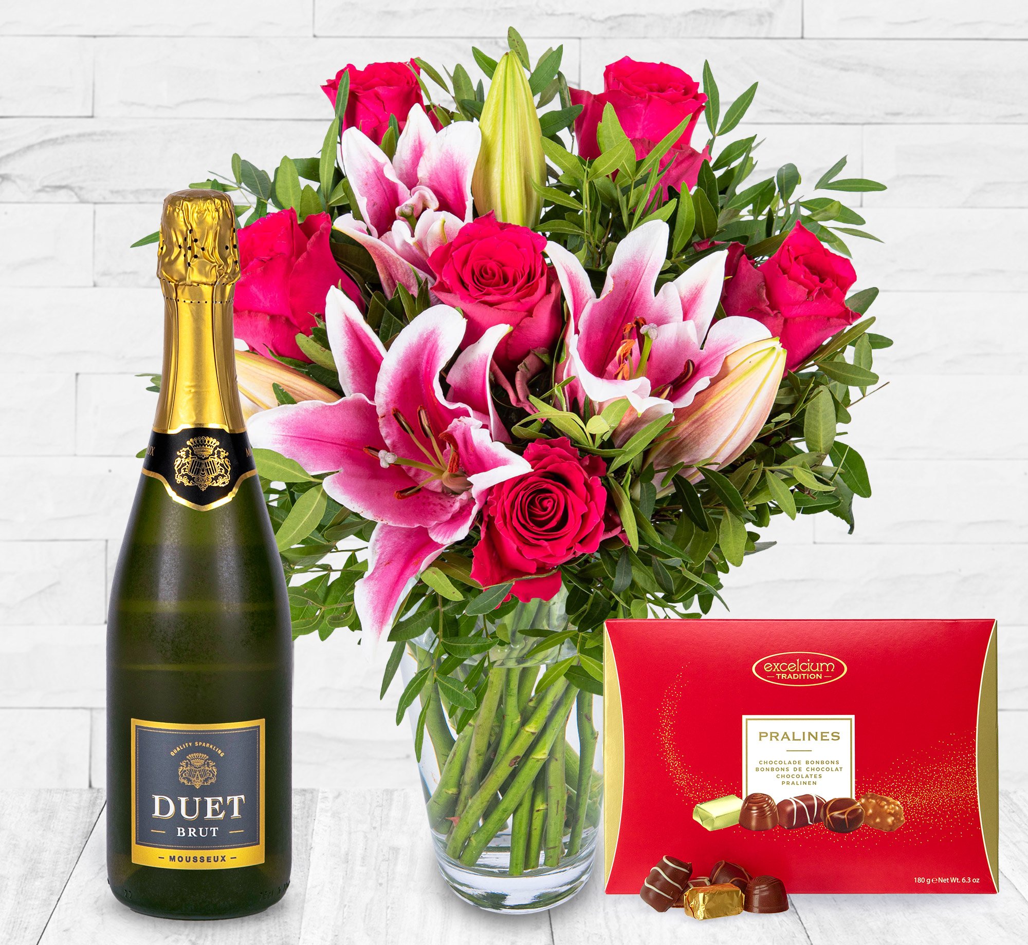 Roses and Lilies Deluxe Gift